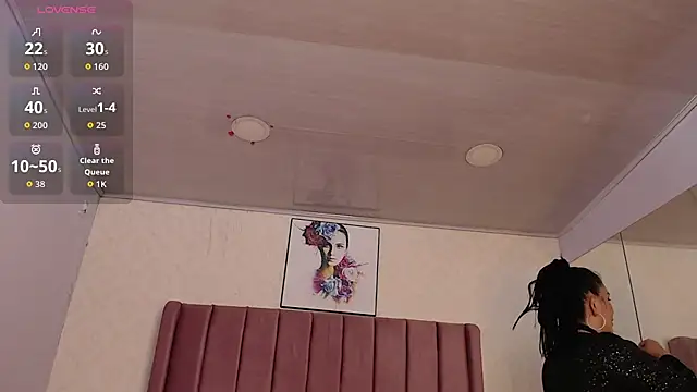 Snapshot of AriannaAdames chatting on June 29, 2026, 1:00 pm AriannaAdames online show from June 29, 2026, 1:00 pm