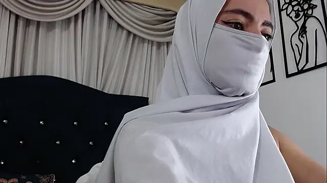 Snapshot of jade_nassar chatting on September 14, 2025, 11:37 pm jade nassar online show from September 14, 2025, 11:37 pm