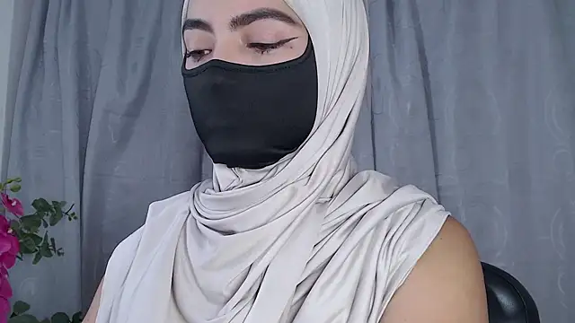 Snapshot of jade_nassar chatting on July 27, 2026, 8:05 pm jade nassar online show from July 27, 2026, 8:05 pm