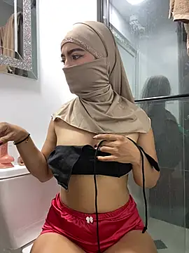 Snapshot of jade_nassar chatting on August 4, 2026, 1:03 pm jade nassar online show from August 4, 2026, 1:03 pm