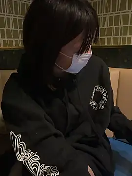 Snapshot of kabikabi_makaron chatting on December 14, 2025, 11:59 am kabikabi makaron online show from December 14, 2025, 11:59 am