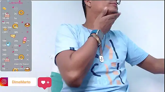 Snapshot of mike_black_22 chatting on October 6, 2025, 2:25 pm mike black 22 online show from October 6, 2025, 2:25 pm