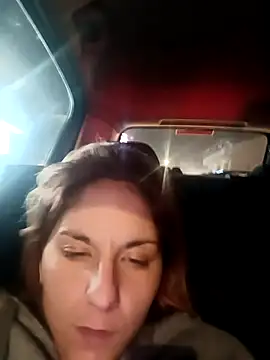 piccolaqeen online show from December 20, 2025, 6:04 pm