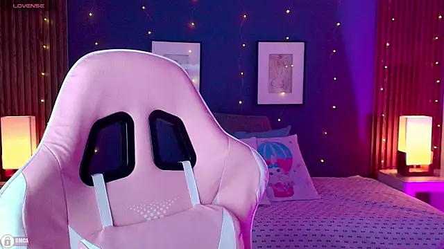 Snapshot of _meliblue chatting on September 10, 2025, 7:14 pm meliblue online show from September 10, 2025, 7:14 pm