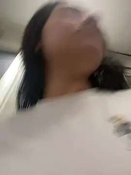 Alyha Cortes online show from January 15, 2026, 1:16 pm