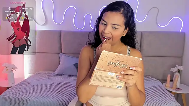 Artemisa08 online show from December 18, 2025, 7:31 pm