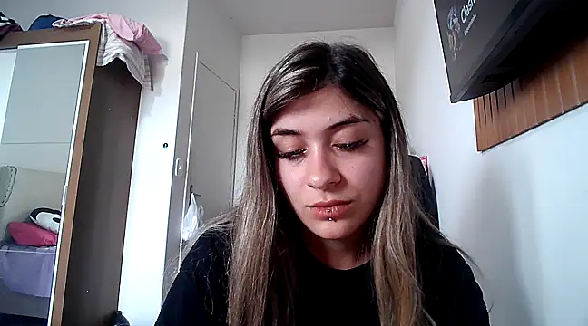 Becca B online show from January 6, 2026, 7:06 pm