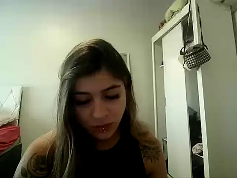Becca B online show from February 15, 2026, 6:04 pm