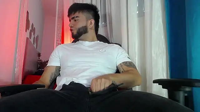 Snapshot of King_Draven3 chatting on September 10, 2025, 12:16 pm King Draven3 online show from September 10, 2025, 12:16 pm