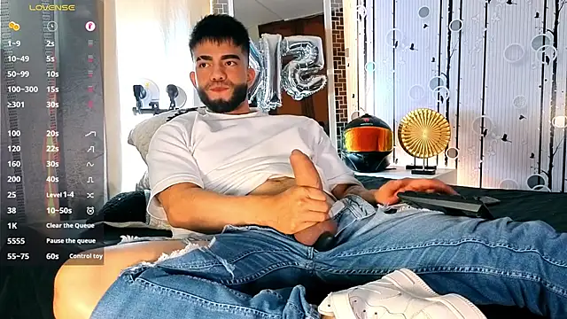 Snapshot of King_Draven3 chatting on November 1, 2025, 9:06 pm King Draven3 online show from November 1, 2025, 9:06 pm