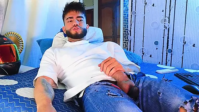 Snapshot of King_Draven3 chatting on November 11, 2025, 7:25 pm King Draven3 online show from November 11, 2025, 7:25 pm