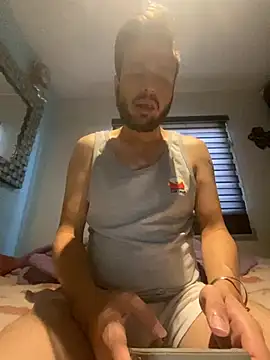 Alexitho25 online show from July 28, 2026, 8:23 pm