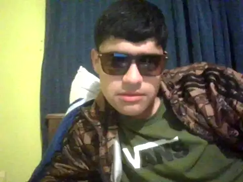 Snapshot of juanfritaa21 chatting on September 21, 2025, 1:40 am juanfritaa21 online show from September 21, 2025, 1:40 am