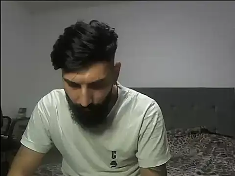 Alexgrc13 online show from November 27, 2025, 11:56 am