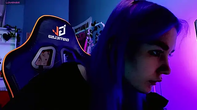 Kiara Dream online show from November 13, 2025, 9:14 pm