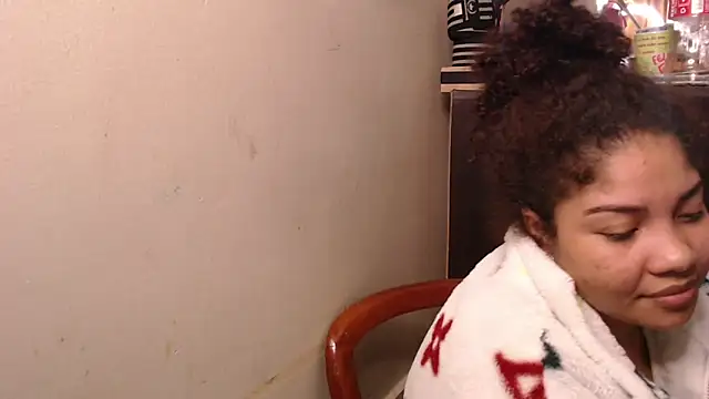 Snapshot of madelene chatting on October 18, 2025, 1:08 am madelene online show from October 18, 2025, 1:08 am