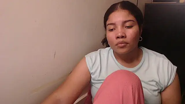 madelene online show from April 25, 2026, 1:19 am