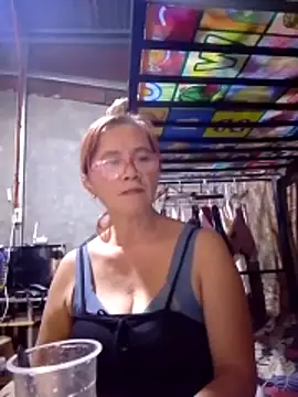 SexyHottMom online show from February 22, 2026, 6:35 am