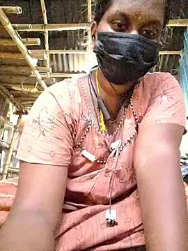 Snapshot of Tamildivya18 chatting on May 20, 2026, 7:47 am Tamildivya18 online show from May 20, 2026, 7:47 am