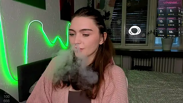 Snapshot of dorfmatratze__ chatting on December 5, 2025, 6:33 am dorfmatratze online show from December 5, 2025, 6:33 am