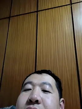 huanhuanaaaaa online show from December 19, 2025, 3:52 pm