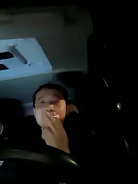 huanhuanaaaaa online show from January 16, 2026, 4:00 pm