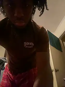 Snapshot of ThickDic28 chatting on September 9, 2025, 1:16 am ThickDic28 online show from September 9, 2025, 1:16 am