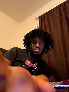 Snapshot of ThickDic28 chatting on September 12, 2025, 12:22 am ThickDic28 online show from September 12, 2025, 12:22 am