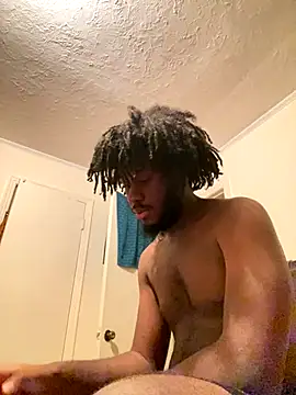 Snapshot of ThickDic28 chatting on September 19, 2025, 3:30 am ThickDic28 online show from September 19, 2025, 3:30 am