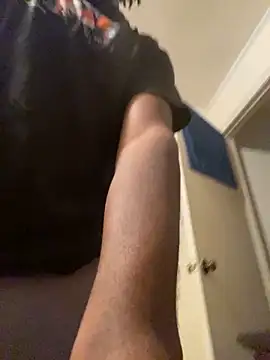 Snapshot of ThickDic28 chatting on October 8, 2025, 10:40 pm ThickDic28 online show from October 8, 2025, 10:40 pm