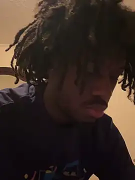 Snapshot of ThickDic28 chatting on November 27, 2025, 4:14 am ThickDic28 online show from November 27, 2025, 4:14 am