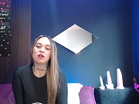 Izchell online show from April 19, 2026, 3:00 pm