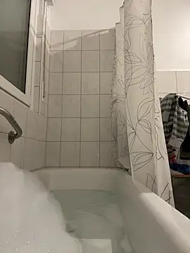 Snapshot of Emilia_Mausi chatting on February 16, 2026, 8:05 pm Emilia Mausi online show from February 16, 2026, 8:05 pm