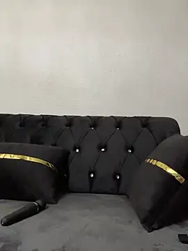 Snapshot of Emilia_Mausi chatting on March 5, 2026, 7:54 pm Emilia Mausi online show from March 5, 2026, 7:54 pm