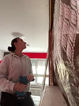 Snapshot of Emilia_Mausi chatting on March 6, 2026, 12:34 pm Emilia Mausi online show from March 6, 2026, 12:34 pm