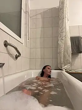 Snapshot of Emilia_Mausi chatting on March 7, 2026, 6:49 pm Emilia Mausi online show from March 7, 2026, 6:49 pm