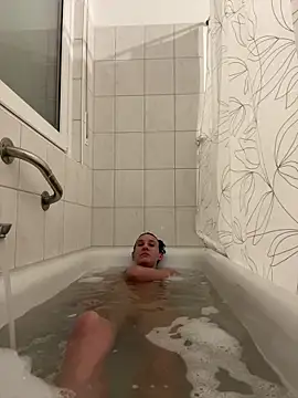 Snapshot of Emilia_Mausi chatting on March 8, 2026, 8:12 pm Emilia Mausi online show from March 8, 2026, 8:12 pm