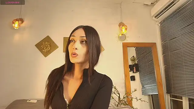 Aleexiiaa online show from July 15, 2026, 4:29 am