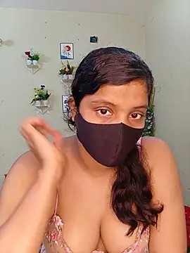 Rose-luckey online show from July 10, 2026, 1:14 pm