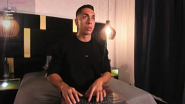 Snapshot of Lucio__Fox chatting on May 21, 2026, 11:50 am Lucio Fox online show from May 21, 2026, 11:50 am