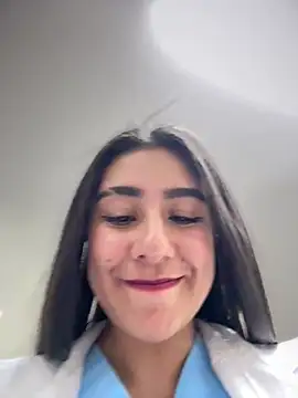 CAROLINE  07 online show from July 28, 2026, 7:39 pm