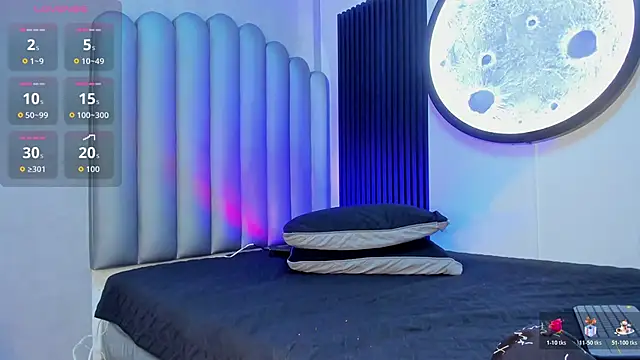 Snapshot of _Leohot_ chatting on November 12, 2025, 3:29 am Leohot online show from November 12, 2025, 3:29 am