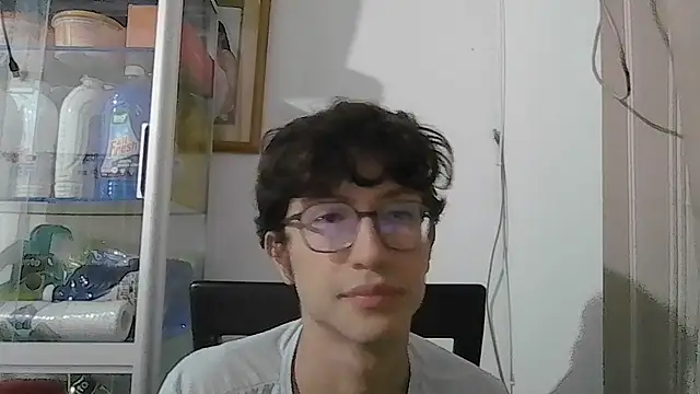 Snapshot of Kevintdx chatting on October 13, 2025, 3:39 am Kevintdx online show from October 13, 2025, 3:39 am