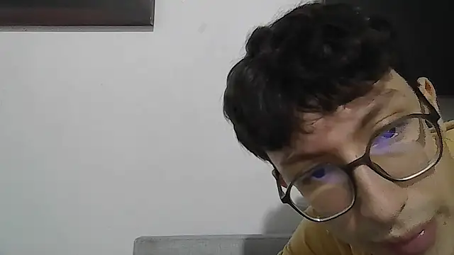 Snapshot of Kevintdx chatting on November 14, 2025, 3:16 am Kevintdx online show from November 14, 2025, 3:16 am