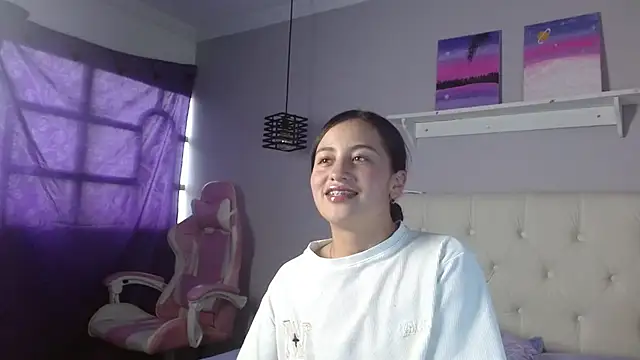 Snapshot of Zaaida_ chatting on September 17, 2025, 3:24 pm Zaaida online show from September 17, 2025, 3:24 pm