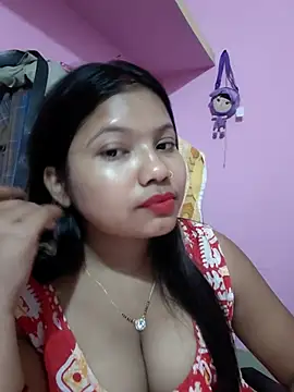 Snapshot of Redchery chatting on June 26, 2026, 5:28 pm Redchery online show from June 26, 2026, 5:28 pm