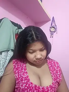 Snapshot of Redchery chatting on July 8, 2026, 5:50 pm Redchery online show from July 8, 2026, 5:50 pm