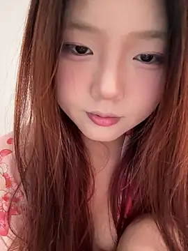 Snapshot of mimi9420 chatting on March 8, 2026, 4:33 pm mimi9420 online show from March 8, 2026, 4:33 pm