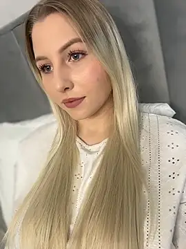 Snapshot of Amy_mit chatting on September 29, 2025, 9:14 am Amy mit online show from September 29, 2025, 9:14 am