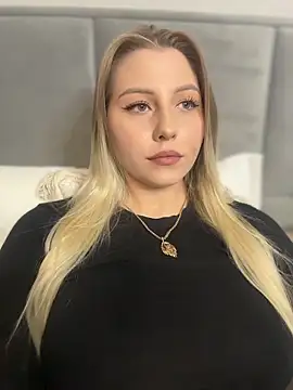 Snapshot of Amy_mit chatting on March 7, 2026, 4:04 pm Amy mit online show from March 7, 2026, 4:04 pm